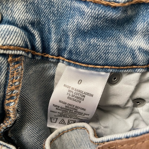 Ripped Jeans - Picture 4 of 5